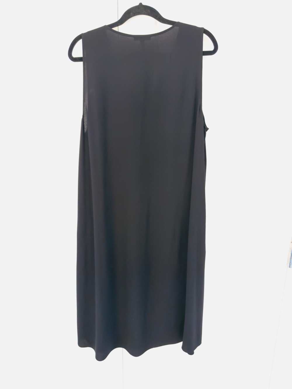 Eileen Fisher Silk Crepe V-neck Midi dress in Black - Picture 3 of 7